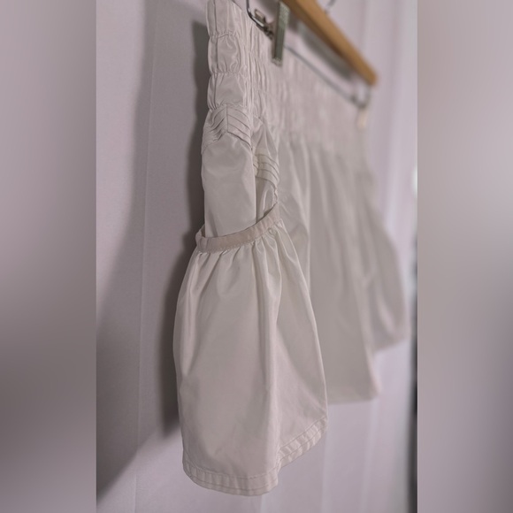 FP Movement White Summer Shorts w/ liner- Large Size, Perfect for Beach Days - Picture 2 of 8